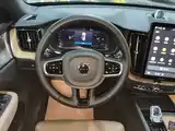 Photo 11 - Volvo XC60