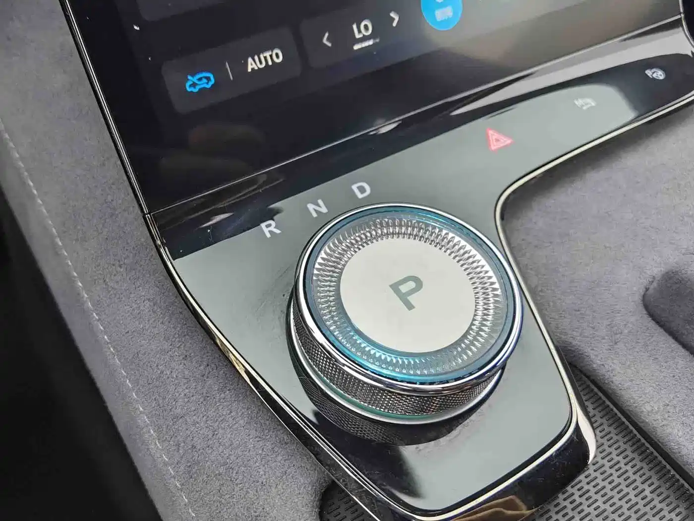 Voyah Auto VOYAH Zhuiguang 2023 4WD Flagship Edition фото 11