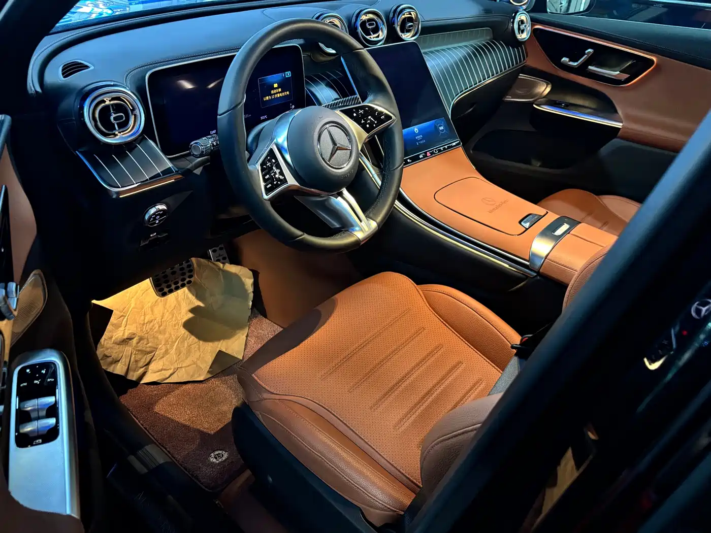 Mercedes-Benz GLC 2024 GLC 260 L 4MATIC Dynamic 5-seater фото 17