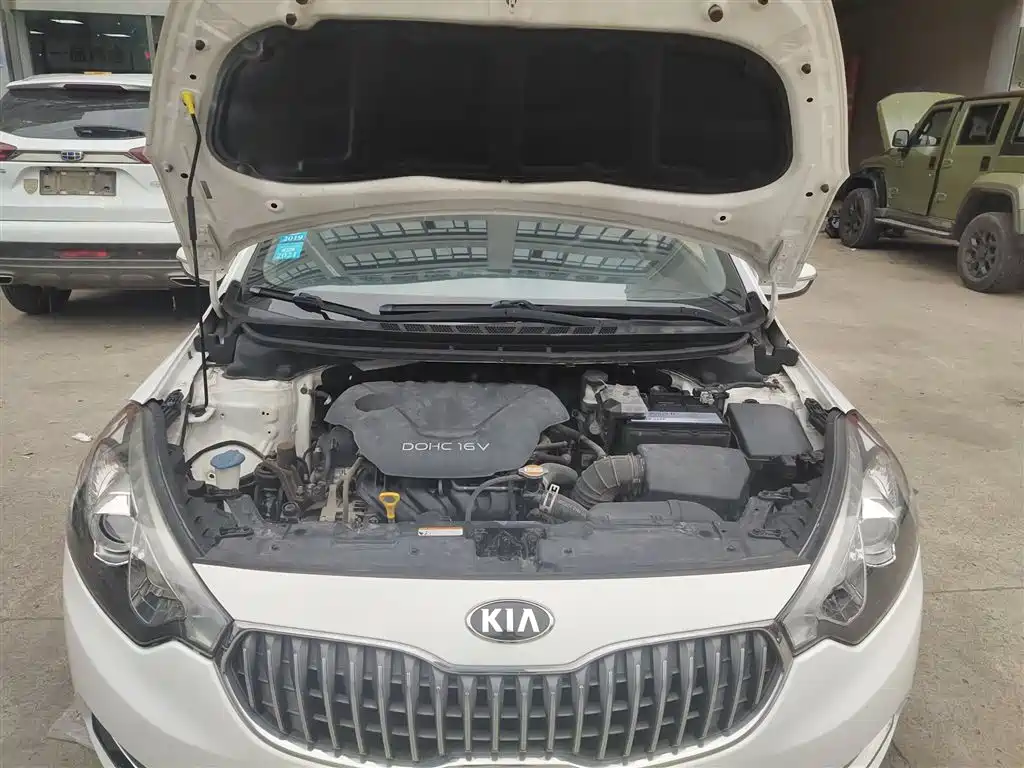 Kia K3 2015 1.6L Automatic GLS фото 20
