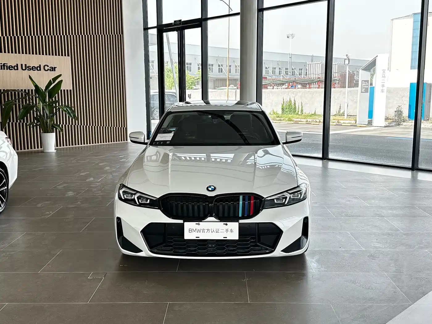 BMW 3 Series 2024 320Li M Sport Package фото 2