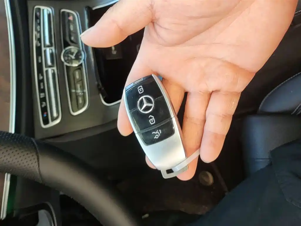 Mercedes-Benz E-Class 2017 E 200 L 4MATIC фото 9