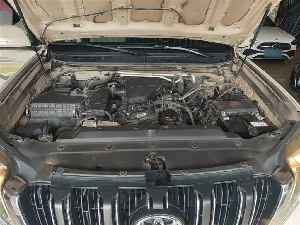 Toyota Prado 2016 2.7L Auto Luxury Edition фото 20