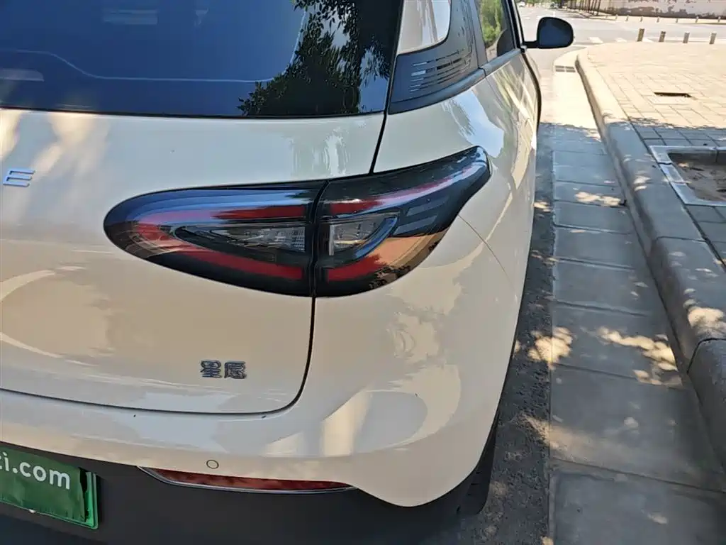 Geely Galaxy Starry Wish 2026 Edition 410km Freedom Version фото 8