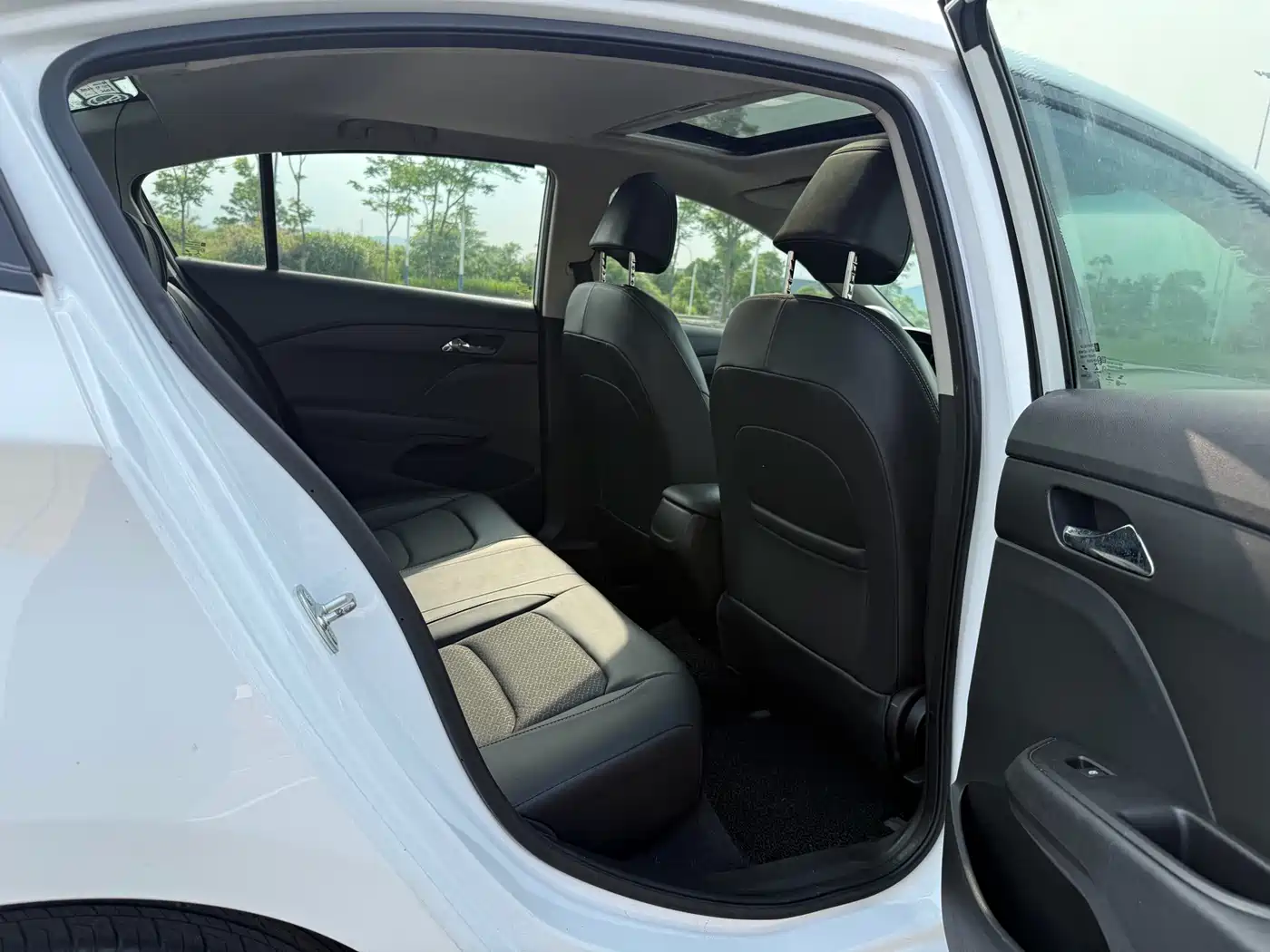 Chevrolet Cavalier 2019 320 Automatic Joy Edition фото 12