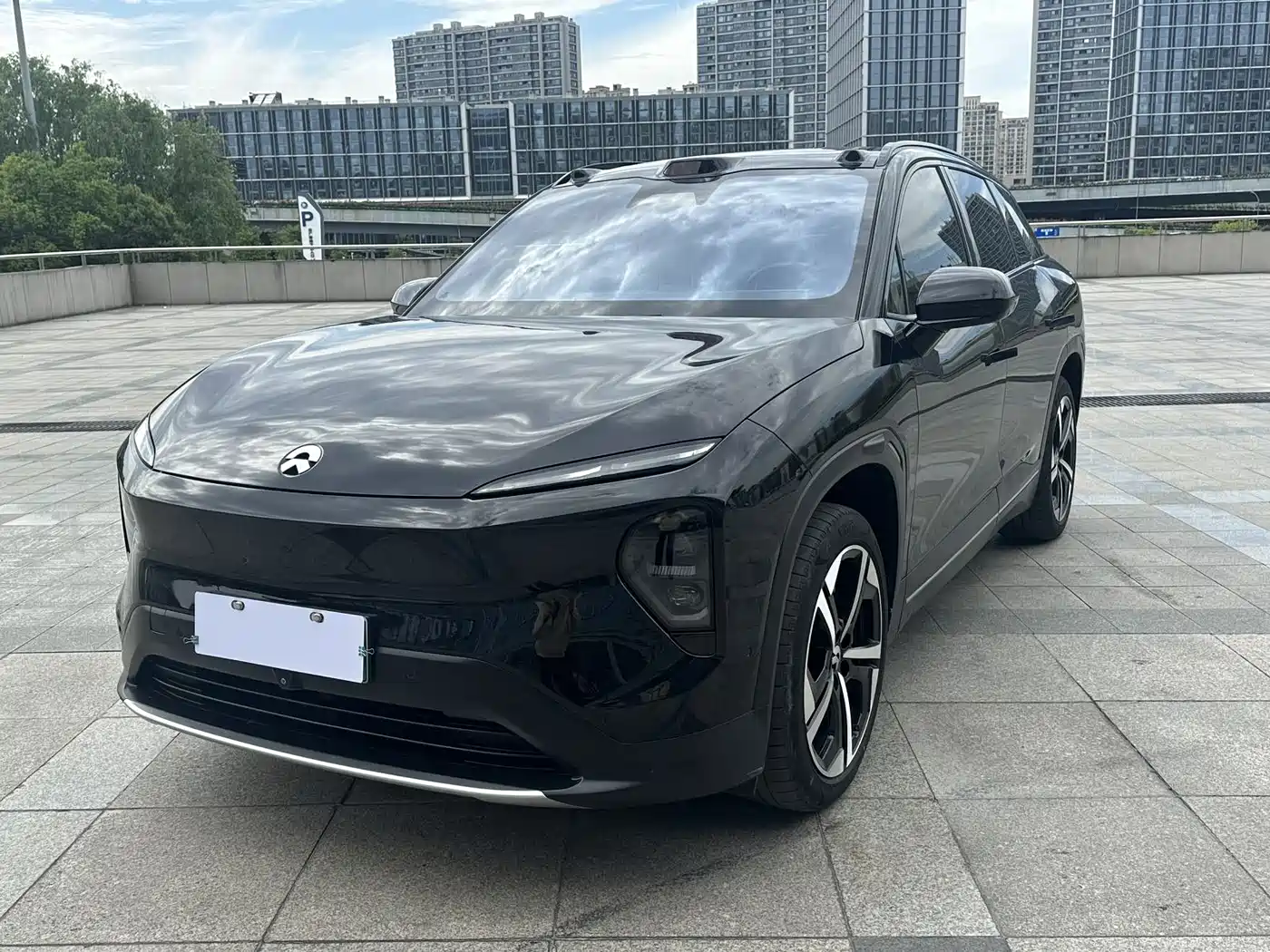 Nio ES7