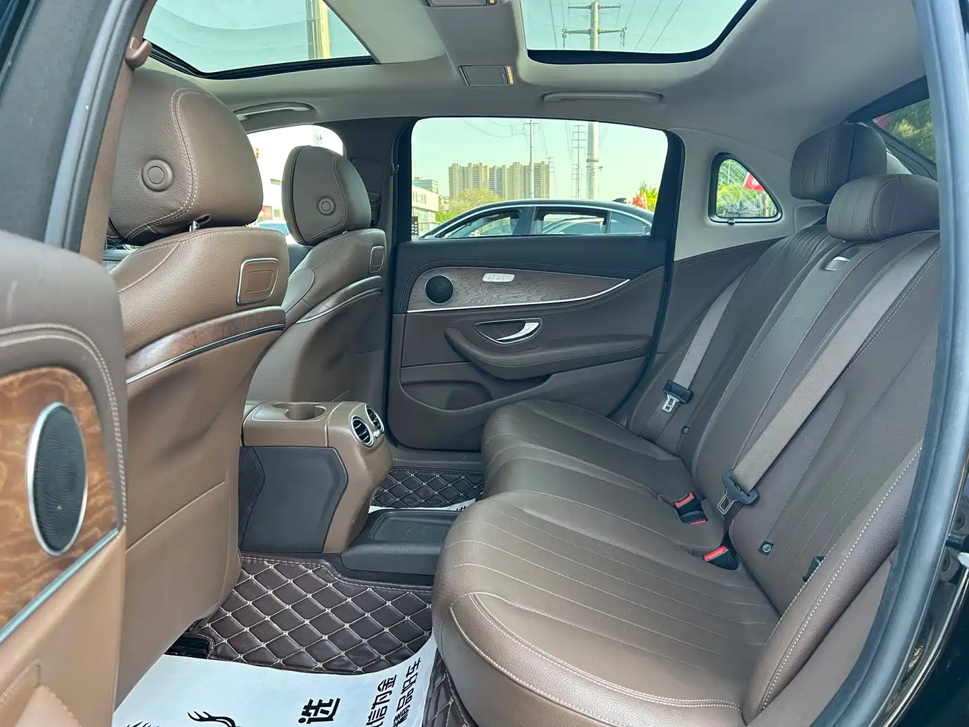 Mercedes-Benz E-Class 2017 E 300 L Luxury фото 8