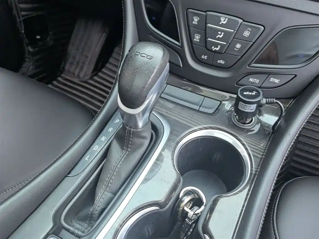 Buick Envision Plus 2019 20T 2WD Leading Type China V фото 14