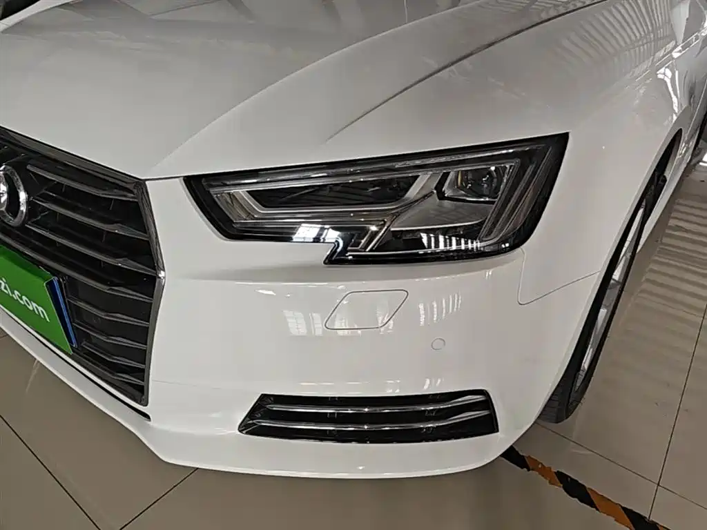Audi A4L 2017 Plus 40 TFSI Fashion фото 24