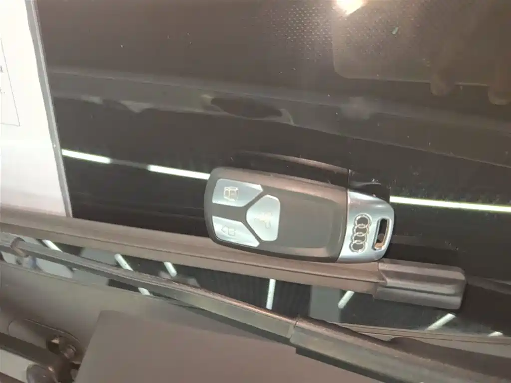 Audi A4L 2022 40 TFSI Luxury Dynamic фото 9