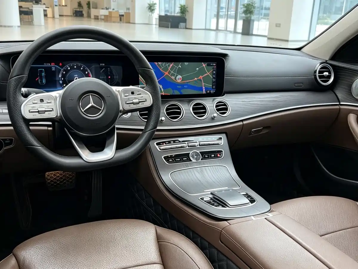 Mercedes-Benz E-Class 2020 Facelift E 300 L Sport Exclusive фото 10