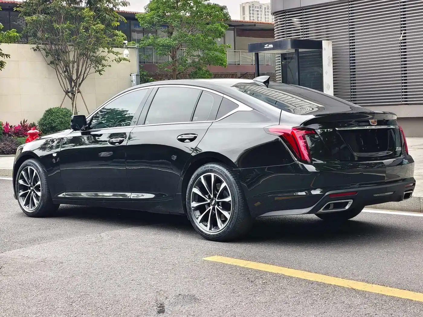 CADILLAC CT5