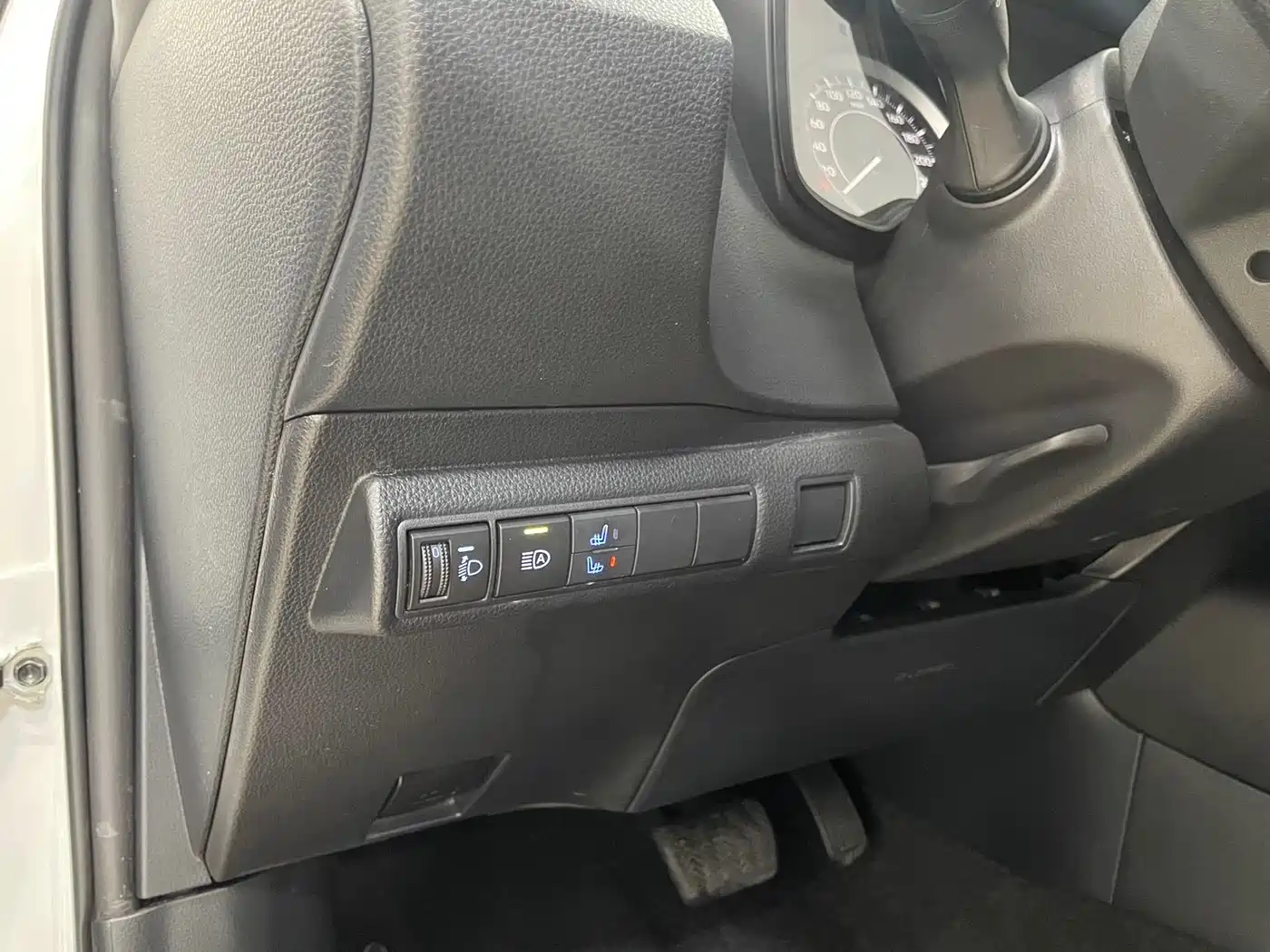 Toyota Corolla 2022 1.2T S-CVT Pioneer PLUS Edition фото 7