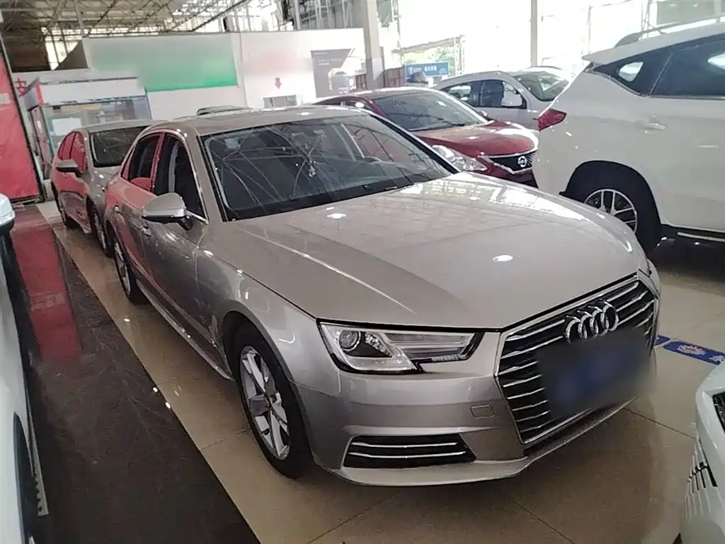 Audi A4L 2018 30th Anniversary 30 TFSI Progressive фото 4