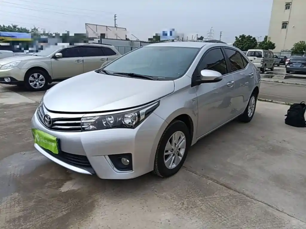 Toyota Corolla 2017 Facelift 1.6L S-CVT GL фото 2