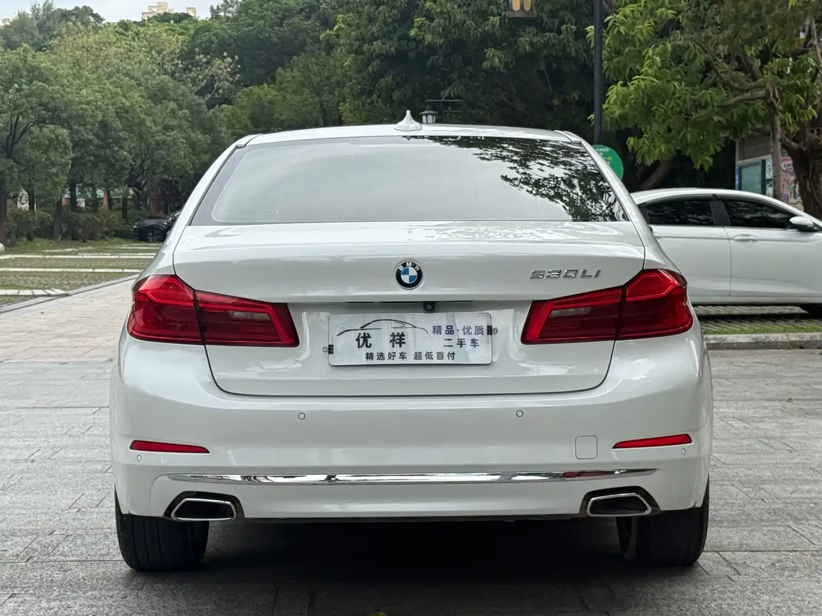 صورة 14 - BMW 5 Series