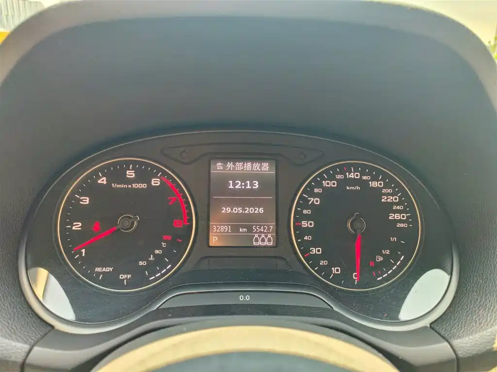Audi Q2L 2020 35 TFSI Progressive Dynamic Model фото 9