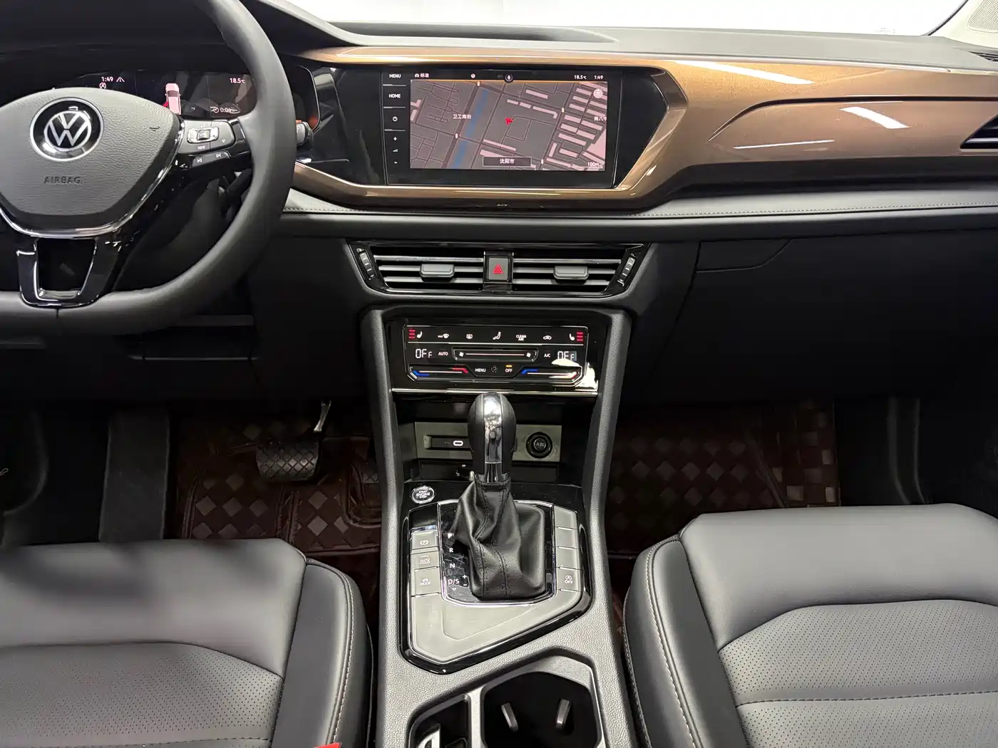 Volkswagen Tharu 2022 280TSI FWD Luxury Edition фото 9