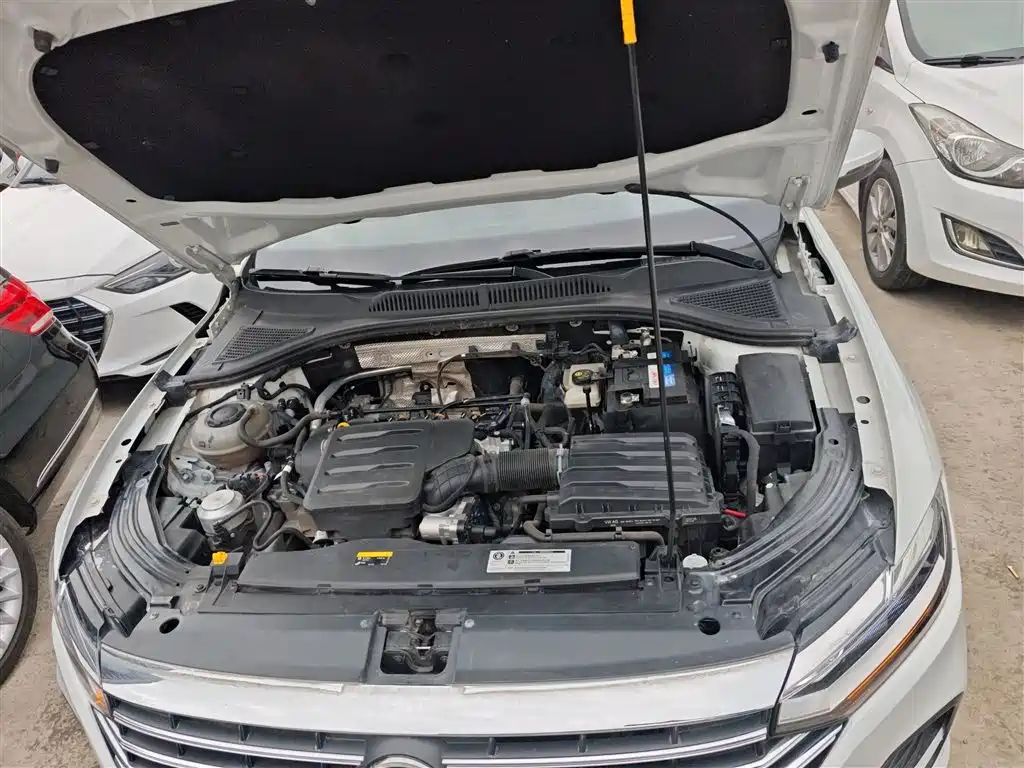 Volkswagen Lavida 2023 Facelift 1.5L Auto Comfort Edition фото 20