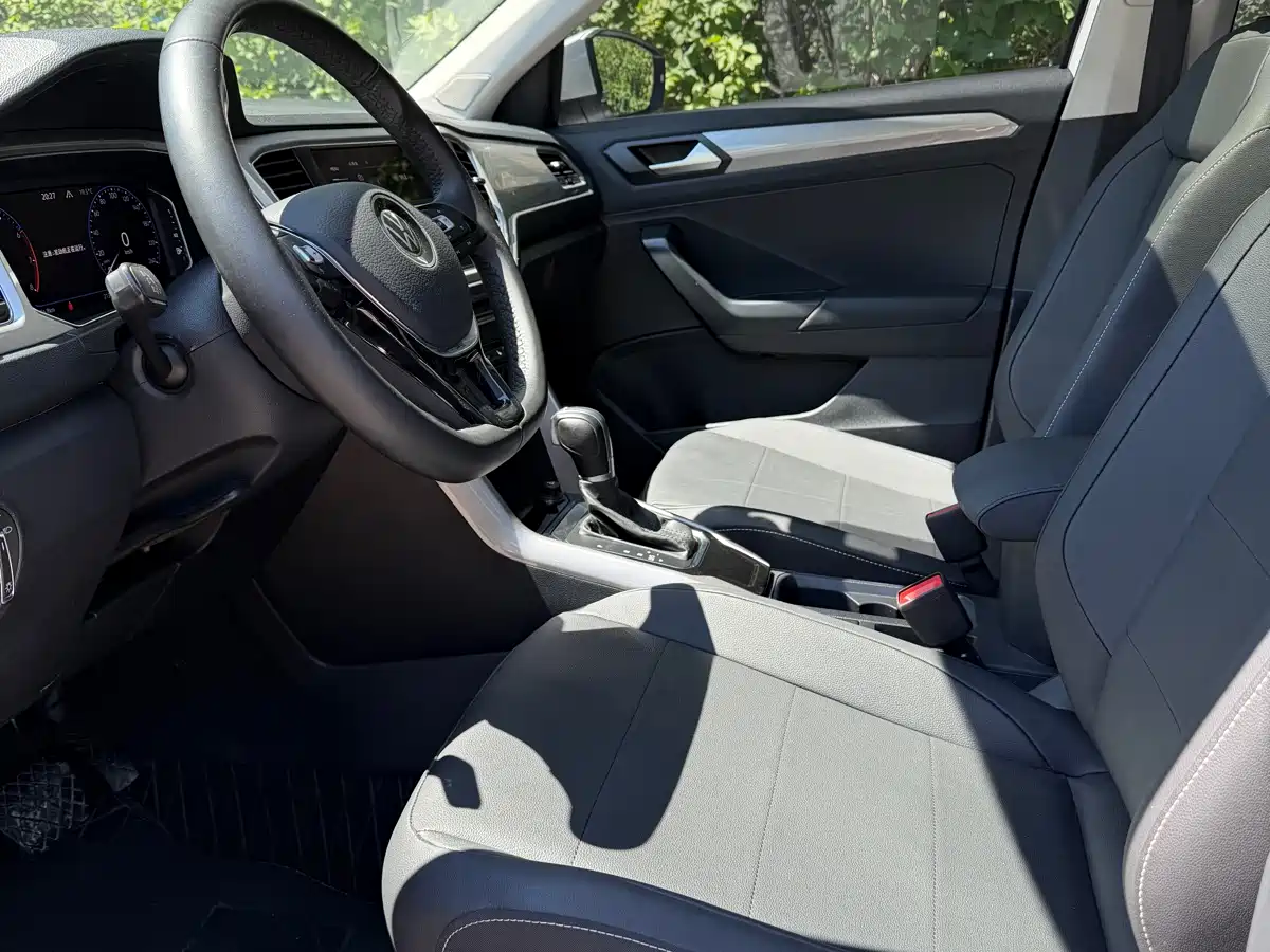 Volkswagen T-ROC 2022 280TSI DSG 2WD Elite PLUS фото 7