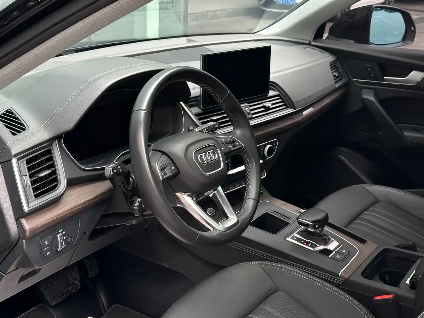 Audi Q5L 2023 40T Luxury Elegance фото 7