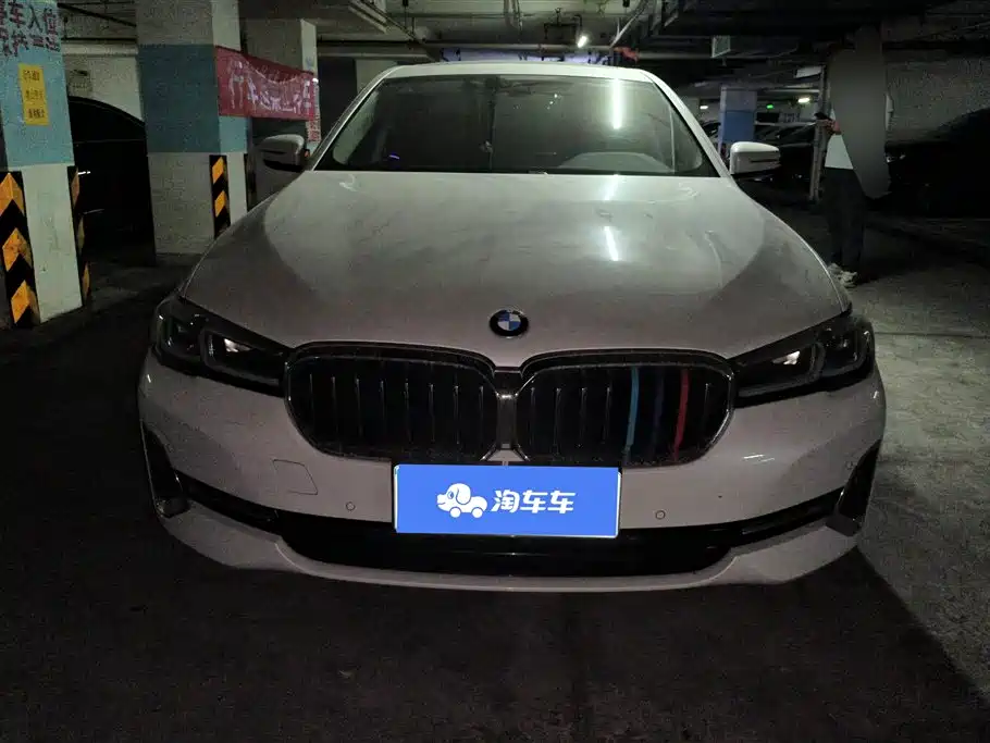 BMW 5 Series 2022 Model Second Facelift 530Li xDrive Luxury Package фото 2