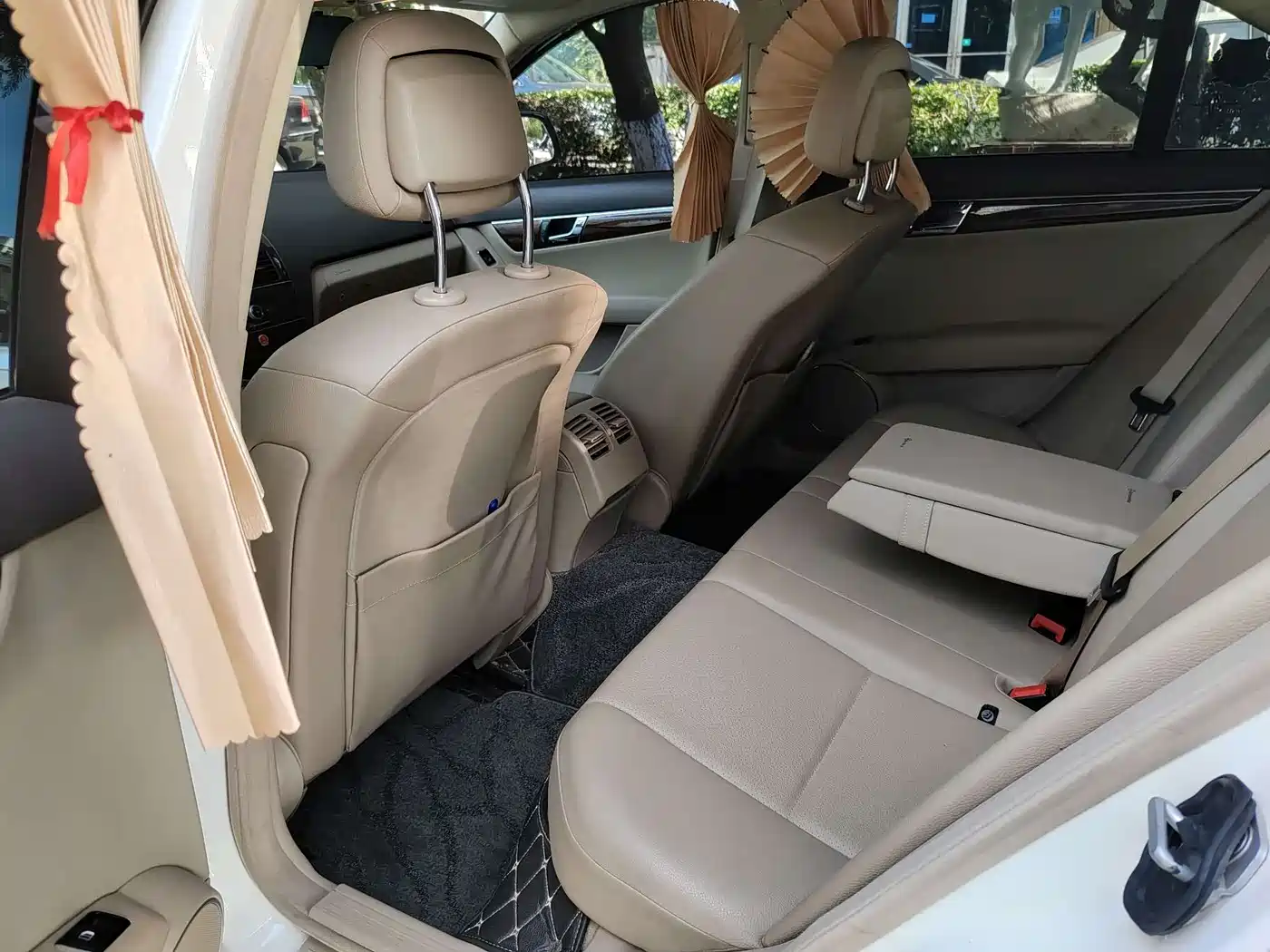 Mercedes-Benz C-Class 2010 C 200 CGI Elegance фото 9