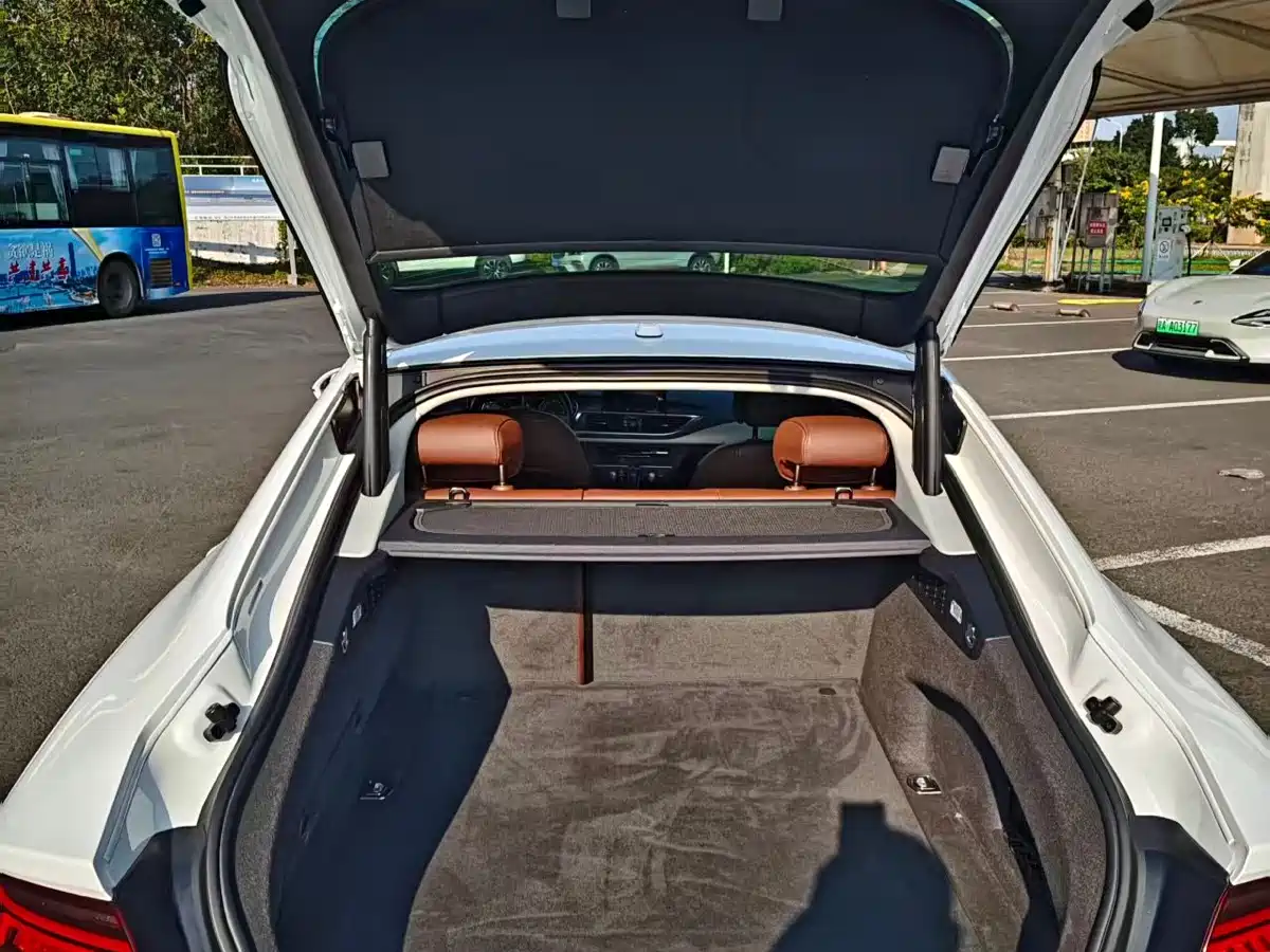 Audi A7 2017 40 TFSI Progressive фото 13