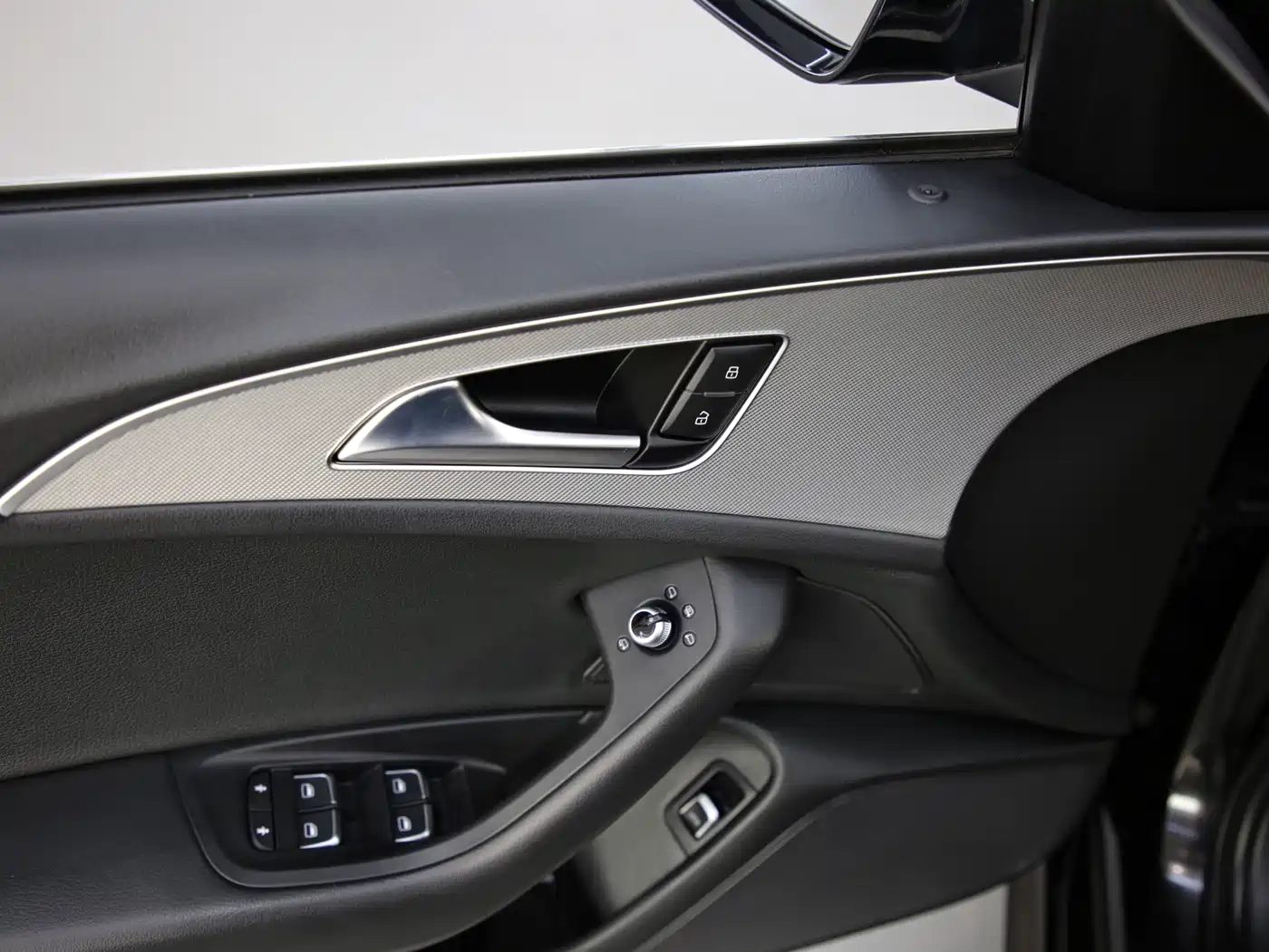 Audi A6L 2018 Model 35 TFSI Collector's Edition фото 12