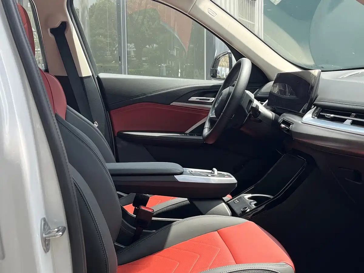 BMW X1 2025 sDrive25Li M Sport Package фото 14