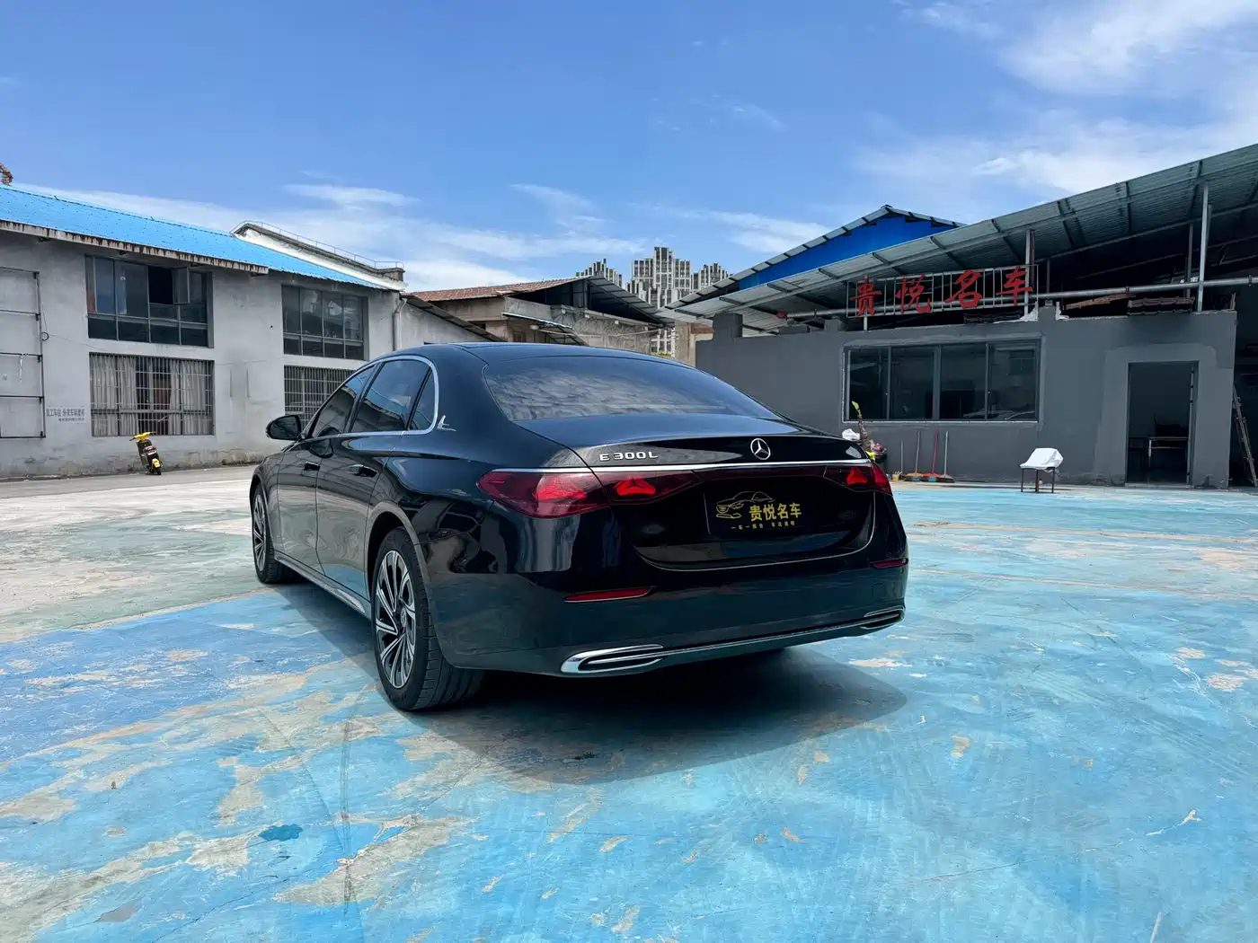 Mercedes-Benz E-Class 2024 Model E 300 L Luxury фото 7
