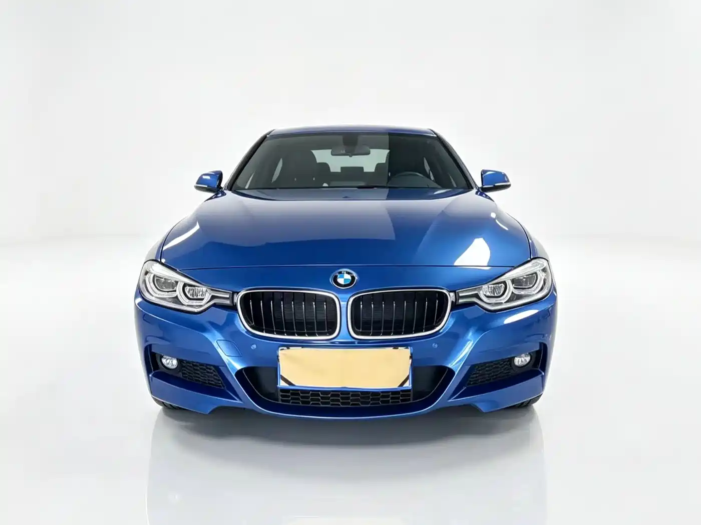 BMW 3 Series 2017 320i M Sport фото 3
