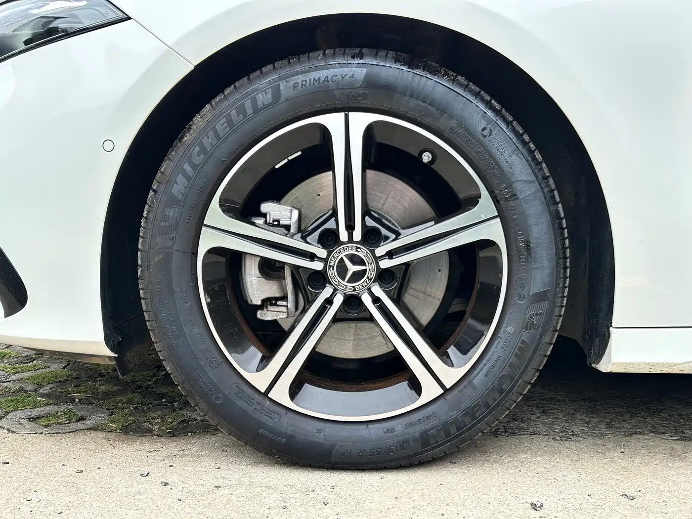 Mercedes-Benz A-Class 2025 A 200 L Fashion Edition фото 17