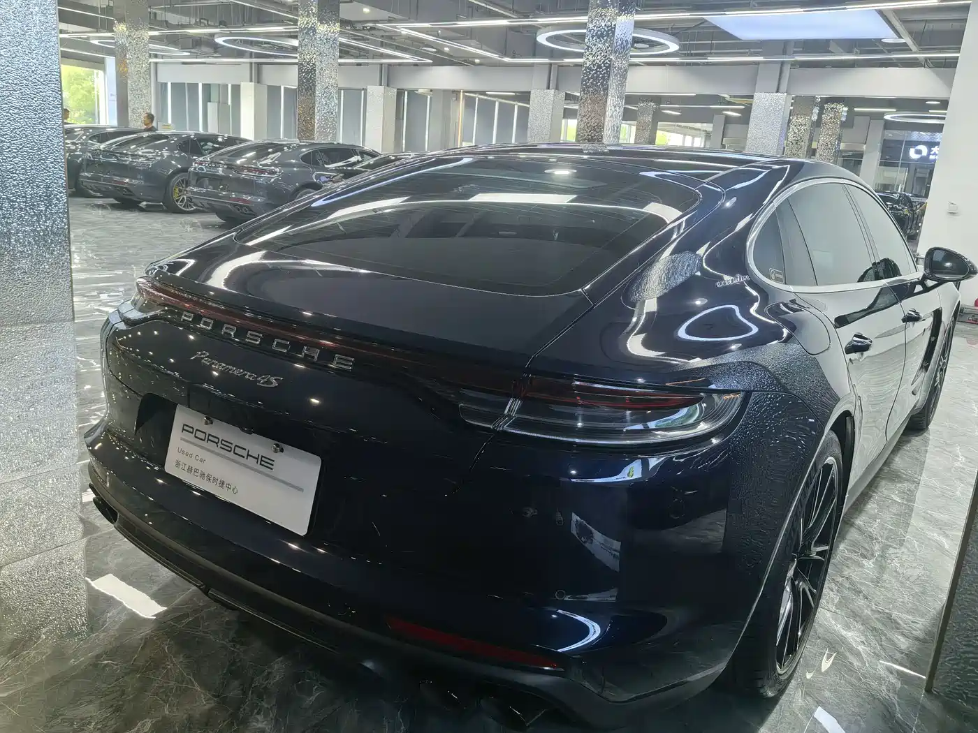 Porsche Panamera 2021 Panamera Executive Long Wheelbase 2.9T фото 15