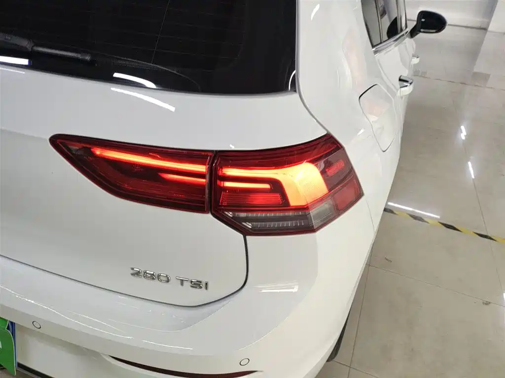 Volkswagen Golf 2021 280TSI DSG Pro фото 24