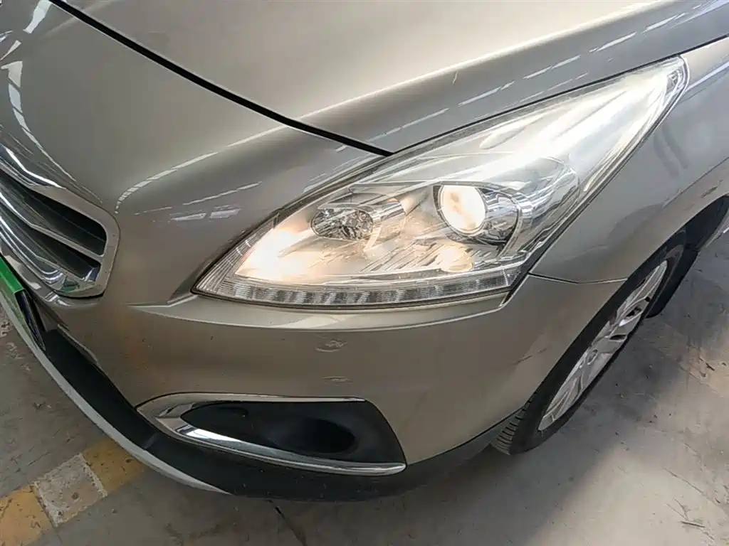 Peugeot 3008 2015 2.0L Automatic Trend Edition фото 24
