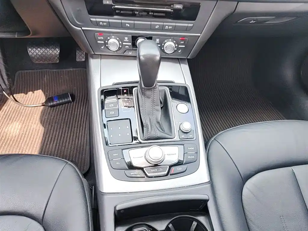 Audi A6 (Import) 2018 3.0T allroad quattro фото 14
