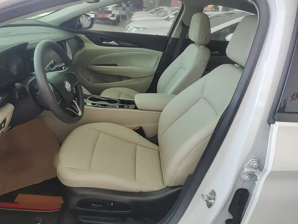 BUICK REGAL