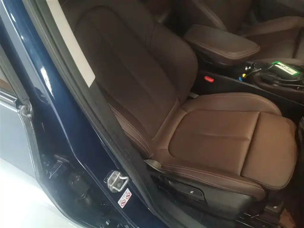 BMW X2 2022 sDrive25i M Sport Package фото 25