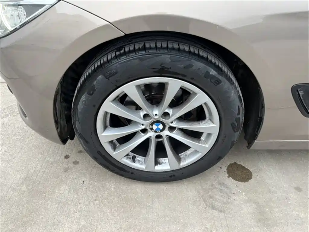 BMW 3 Series GT 2016 320i Fashion Style фото 24