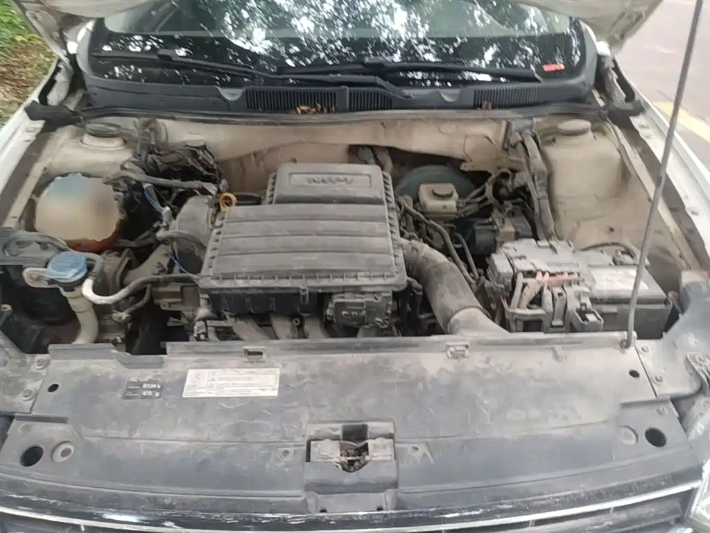 Volkswagen Bora 2016 Model 1.6L Automatic Comfort фото 20