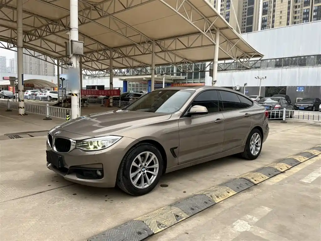 BMW 3 Series GT 2016 320i Fashion Style фото 25