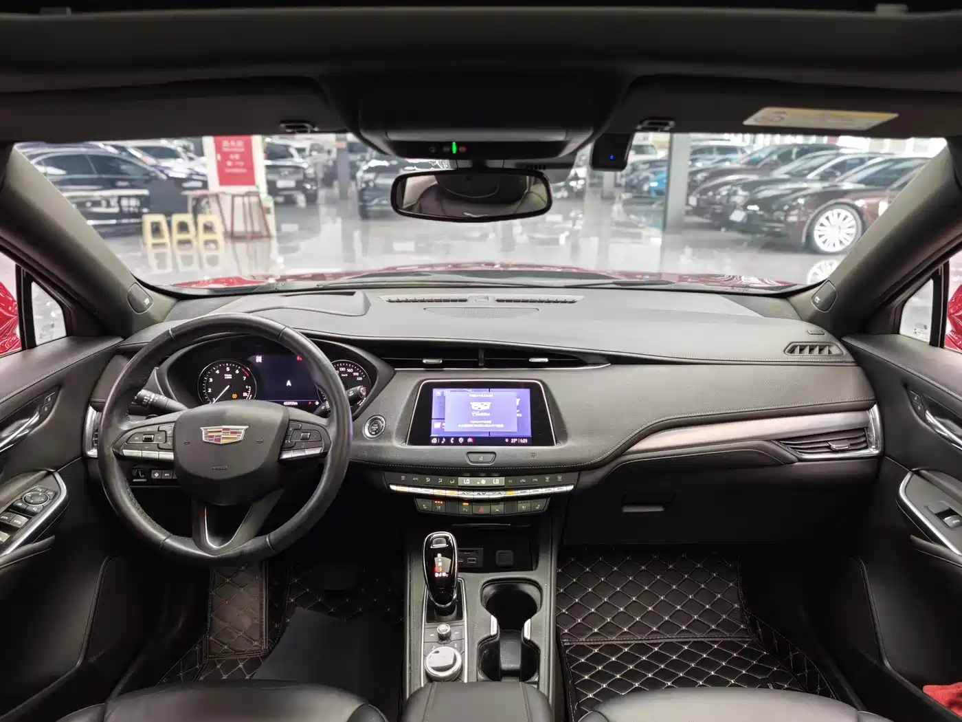 Cadillac XT4 2020 28T AWD Platinum Edition фото 8