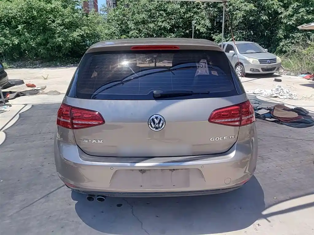 Volkswagen Golf 2015 1.4TSI Automatic Comfort фото 6