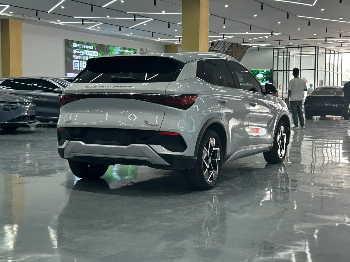 BYD Yuan PLUS 2022 510KM Flagship PLUS фото 7