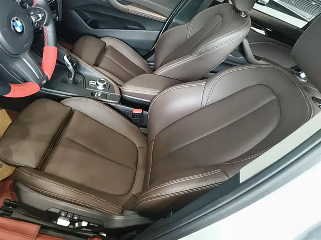 BMW X1 2022 sDrive25Li Leading фото 15
