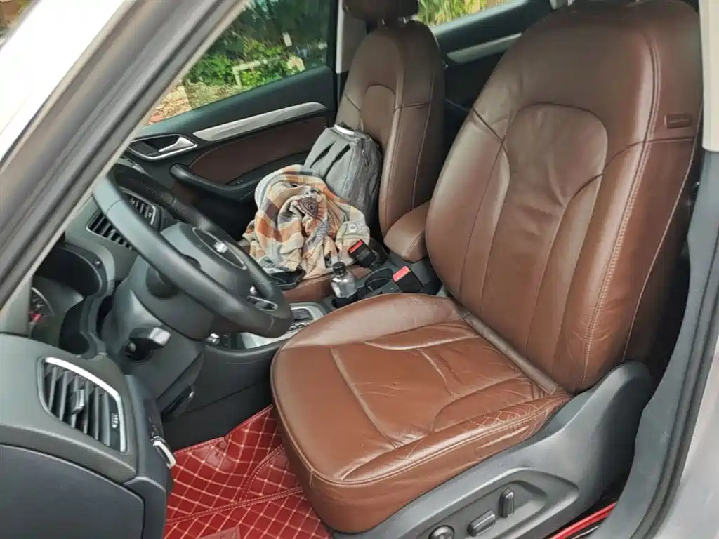 Audi Q3 2015 35 TFSI quattro Technology фото 15