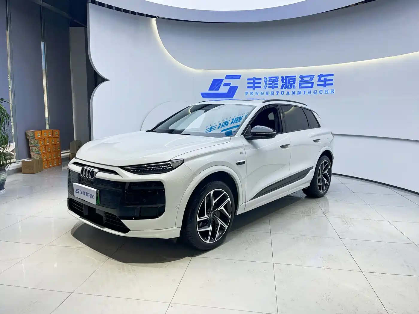 Audi Q6L e-tron 2025 Model Pioneer Edition