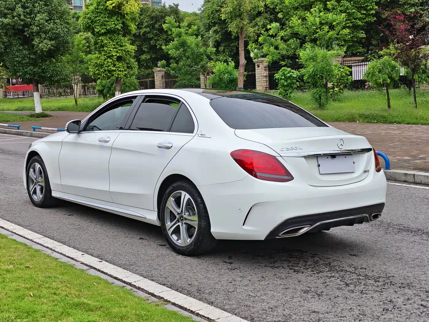 Mercedes-Benz C-Class 2020 C 260 L Sport фото 8