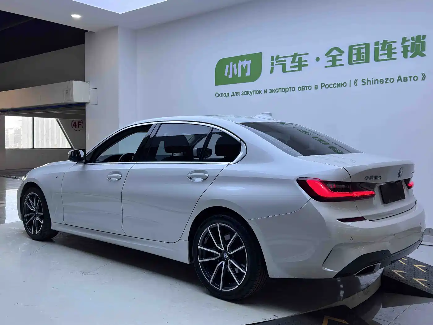 BMW 3 Series 2022 320Li M Sport Package фото 2